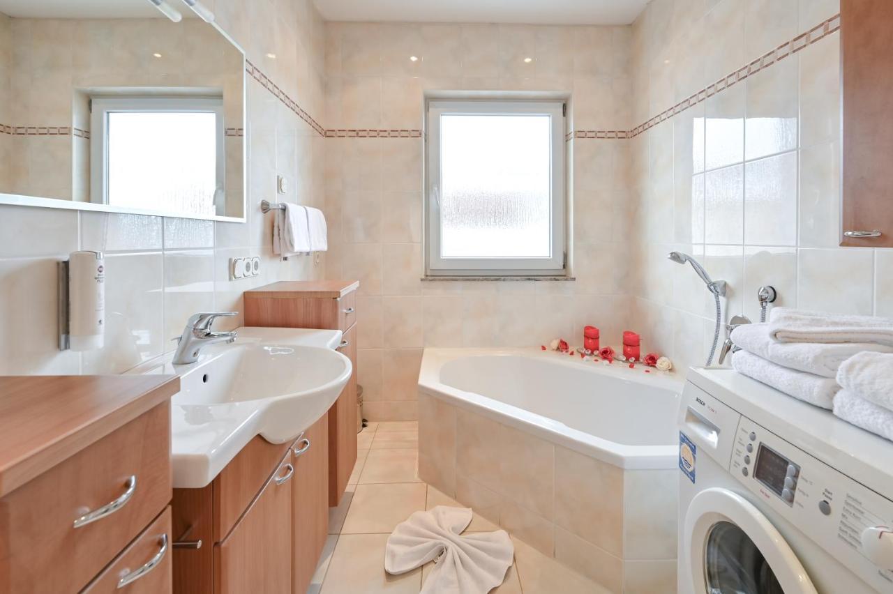 Haus San Marco Apartment Fussen Bagian luar foto